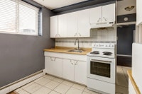 Amenities: Great Location • Parking Available • Quiet Building Suite & Building: Bachelor and one-be... (image 2)