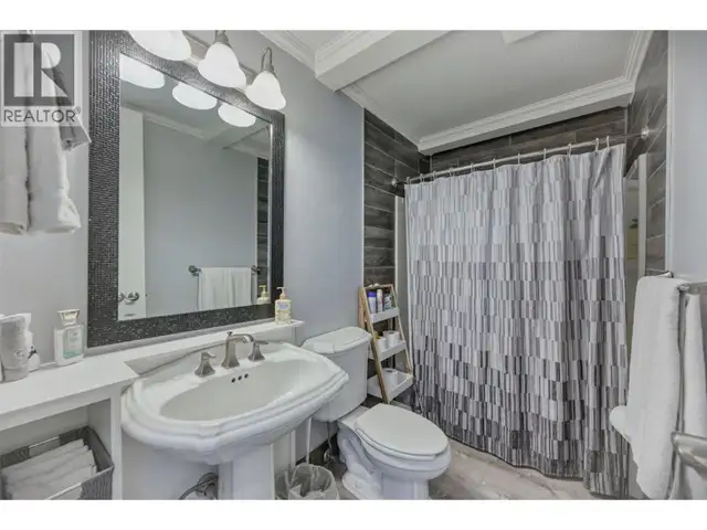 52 HARBOUR KEY Drive Osoyoos, British Columbia in Houses for Sale in Penticton - Image 15