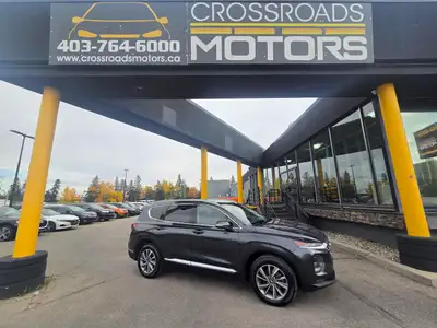 2020 HYUNDAI SANTA FE ALL WHEEL DRIVE NO ACCIDENTS, LOCAL TRADE Options Driver Air Bag Passenger Air...