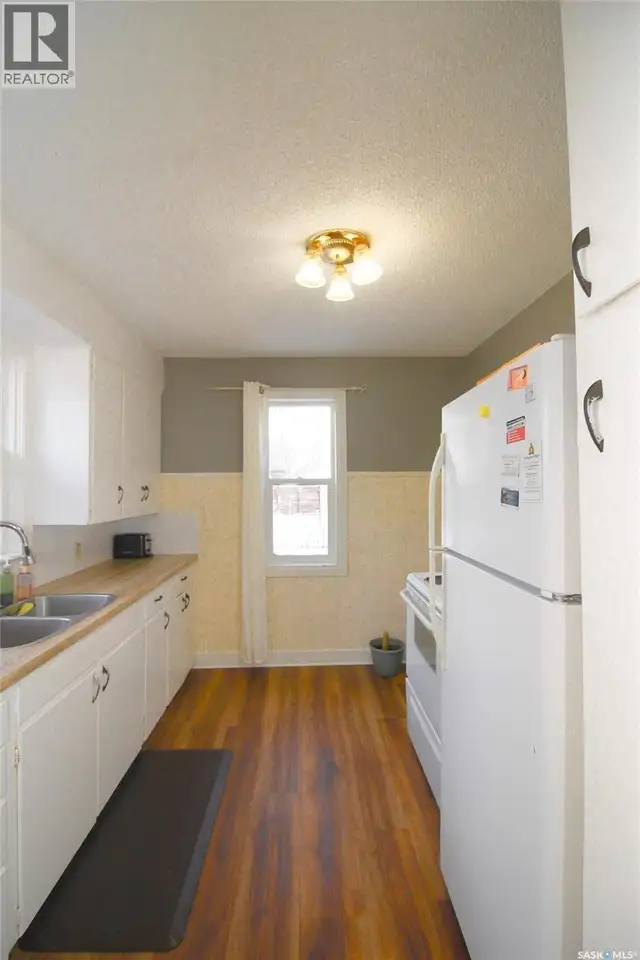 688 1st STREET W Shaunavon, Saskatchewan in Houses for Sale in Swift Current - Image 20
