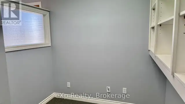 414 10TH STREET Hanover, Ontario in Commercial & Office Space for Rent in Owen Sound - Image 7
