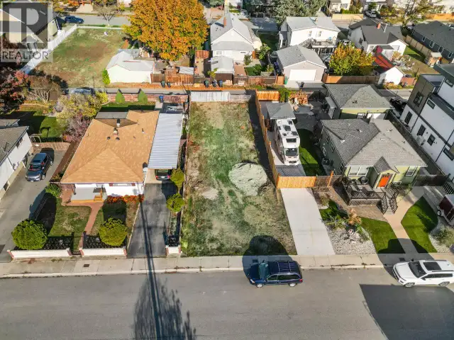 515 Heales Avenue Penticton, British Columbia in Land for Sale in Penticton - Image 4