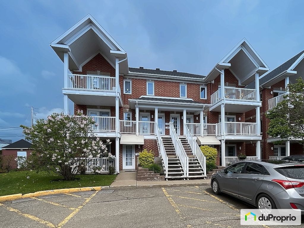 $329,000 - Condominium for sale in Vanier — photo 1