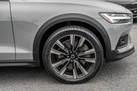 Garantie de 12 mois, kilométrage illimité : Offerte directement par Volvo Cars Canada, elle couvre d... (image 6)