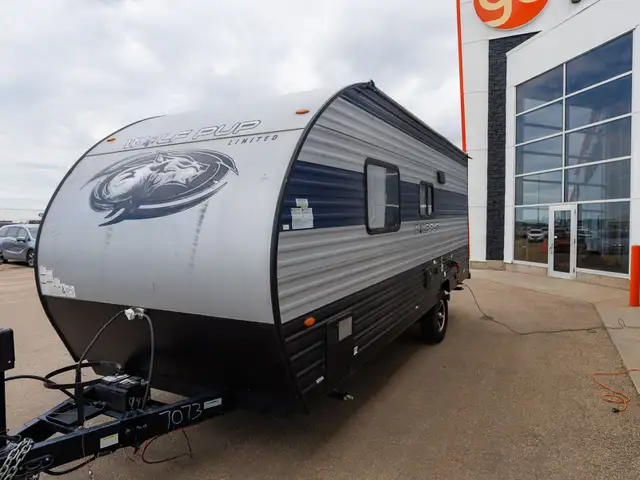2022 Wolf Pup 16FQ in Travel Trailers & Campers in Edmonton - Image 4