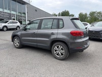 La Volkswagen Tiguan 2014 est un VUS compact polyvalent qui offre un excellent équilibre entre perfo... (image 8)