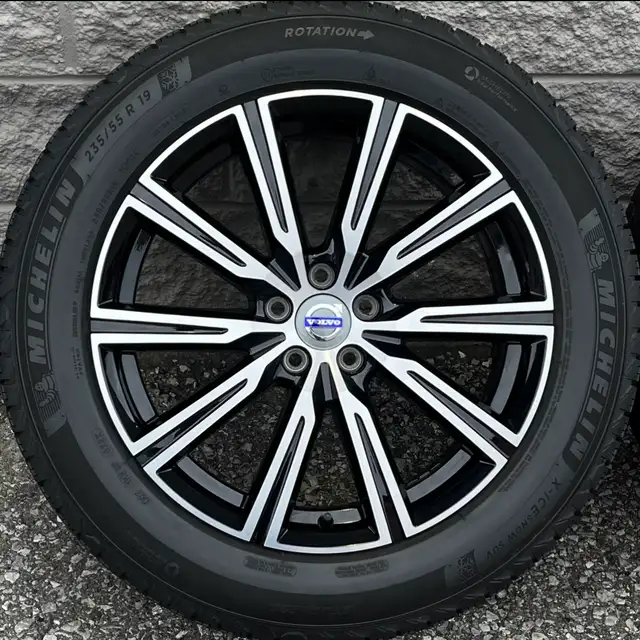 (97%) 4x Volvo XC60 19" OEM Winter Wheels Package in Tires & Rims in City of Toronto - Image 3