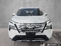 This Rogue comes equipped with AWD, Apple CarPlay, Android Auto, 360 View Cameras, Leather Seating,... (image 7)