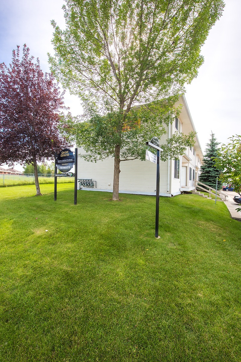 Grove Estates - Townhome House for Rent 5