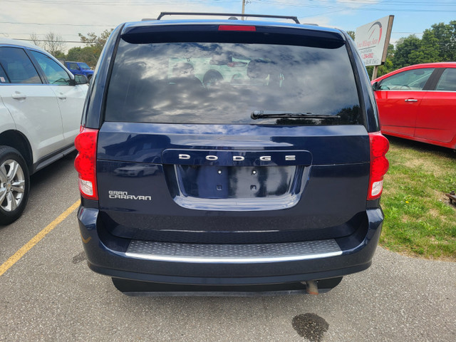 BraunAbility Wheel Chair Van in Cars & Trucks in City of Toronto - Image 2