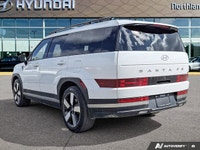 Imagine family road trips bathed in natural light through the panoramic Dual Moonroof, effortlessly... (image 2)