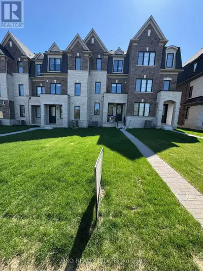 1453 NATIONAL COMMON Burlington (Tyandaga), Ontario
