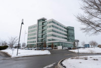 Find office space in Pointe Claire - Montreal Airport for 1