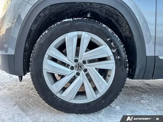 2021 Volkswagen Atlas Cross Sport Highline in Cars & Trucks in Ottawa - Image 21