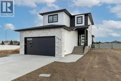Welcome to your future home in the beautiful SW Southridge neighbourhood! This brand new, never occu...