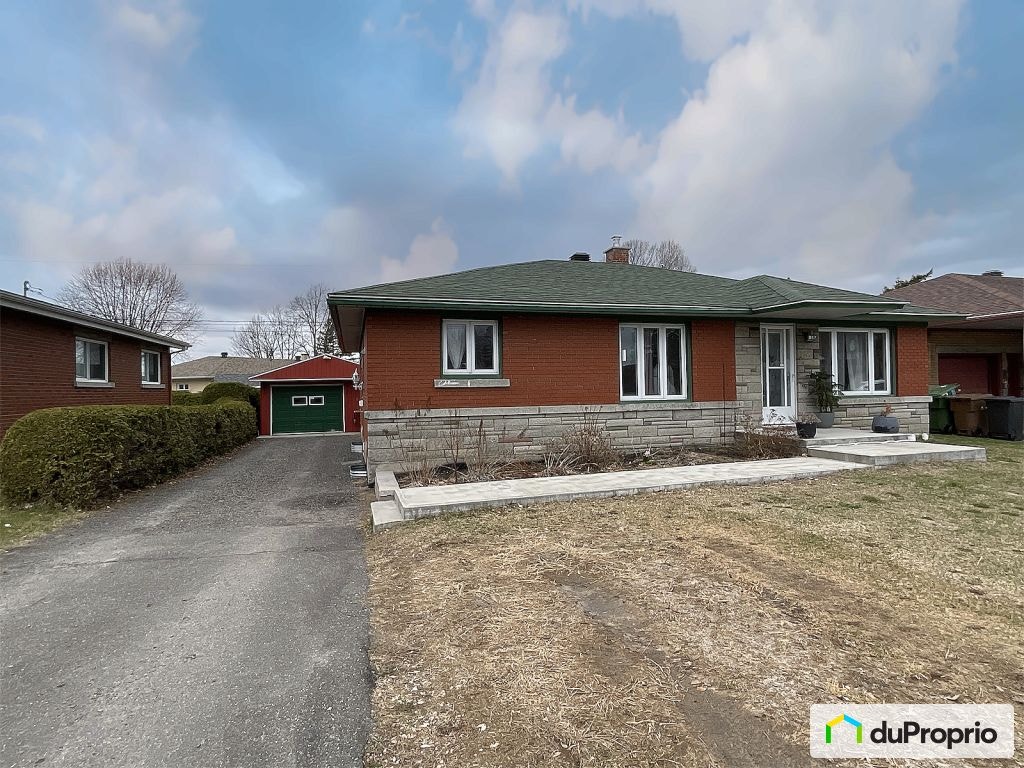 $293,000 - Bungalow for sale in Victoriaville — photo 1