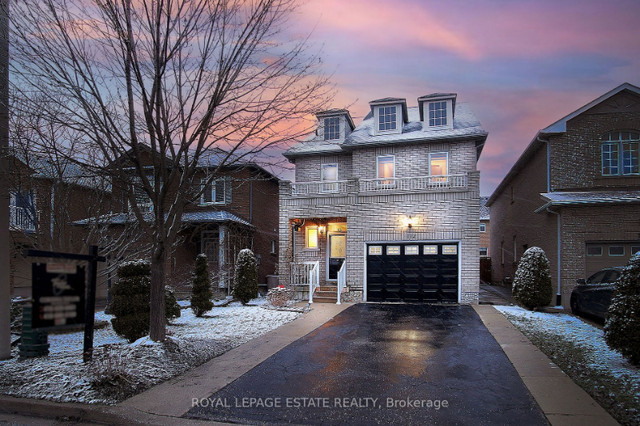 This One Has 3 Bathrooms 5 Bedrooms, Major Mackenzie And 400 in Houses for Sale in Markham / York Region