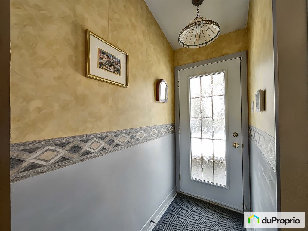 $670,000 - Split Level for sale in Anjou — photo 3