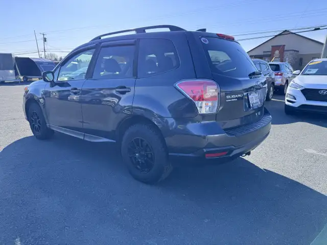 2017 Subaru Forester64959936944130124