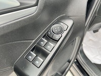 Welcome to Freedom Ford. Recent Arrival! AWD, 10-Way Power Driver's Seat, 3.47 Axle Ratio, 6 Speaker... (image 5)