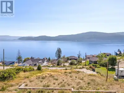 PRICE JUST REDUCED!! This is your opportunity to build your dream home on a prime 0.38-acre lot in t...