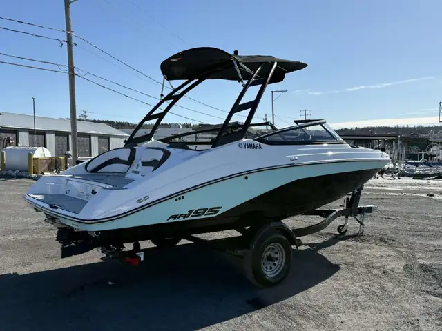 2026 Yamaha AR 195 in Powerboats & Motorboats in Québec City - Image 7