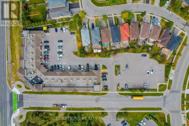 17 - 11399 KEELE STREET Vaughan, Ontario in Commercial & Office Space for Rent in Markham / York Region - Image 10