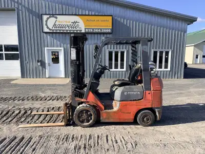 Lift au Propane Automatique Mat 3 sections avec sideshift Freelift Capacité 5000 Lbs We speak French...