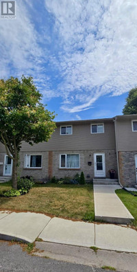 157 ROSEMUND CRESCENT Kingston (West of Sir John A. Blvd), Ontar Kingston Kingston Area Preview