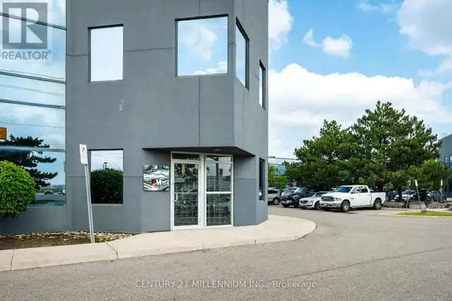 18 - 2355 DERRY ROAD E Mississauga (Northeast), Ontario in Commercial & Office Space for Sale in Mississauga / Peel Region - Image 7