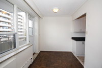 1 Bed, 1 Bath, Recently Renovated Kitchen with Stainless Steel Appliances, Amazing Location close to... (image 6)