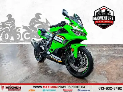 Kawasaki NINJA ZX-4RR KRT 2025 La Kawasaki Ninja ZX-4RR KRT 2025 est une sportive légère et agressiv...