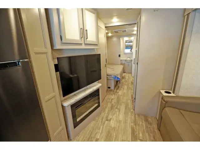 2022 Thor Motor Coach Hurricane 35M Classe A VR / RV 1.5 SDB + F in RVs & Motorhomes in Laval / North Shore - Image 13