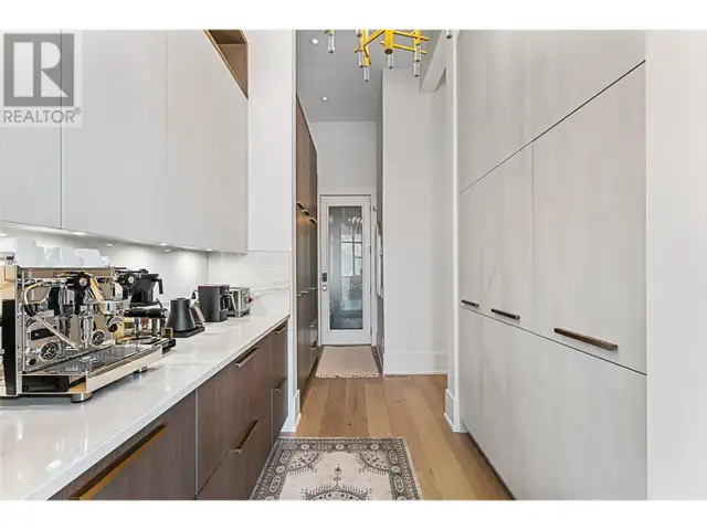 544 Clifton Lane Kelowna, British Columbia in Houses for Sale in Penticton - Image 27