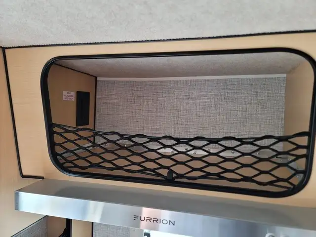 2025 Northern Lite 610 Half-Ton Camper in Travel Trailers & Campers in Penticton - Image 14