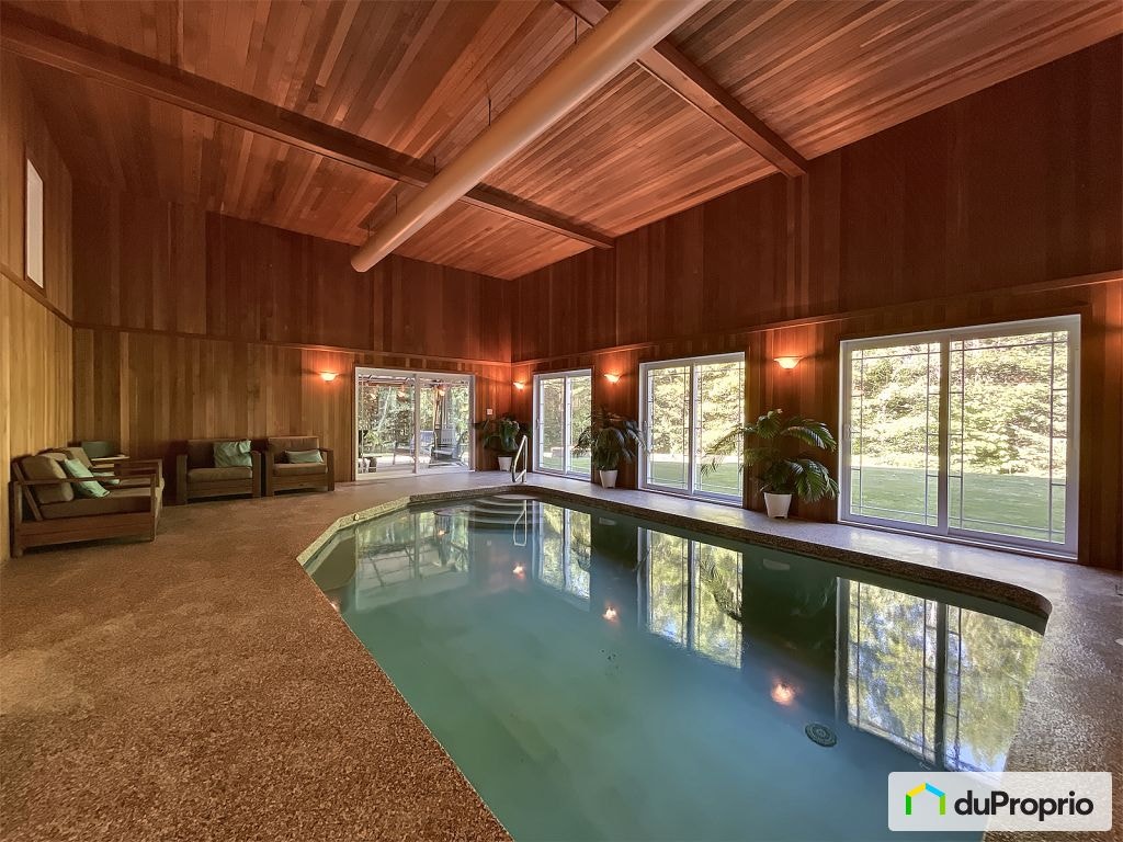 $1,150,000 - Split Level in Sherbrooke (St-Élie-d'Orford) — photo 1