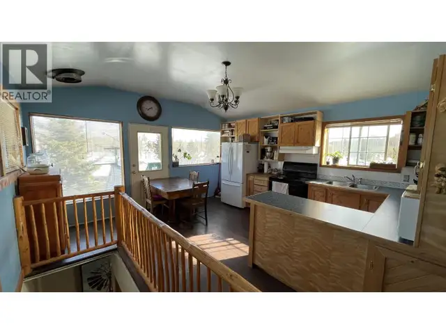 5403 UPPER HOUSEMAN ROAD Forest Grove, British Columbia in Houses for Sale in 100 Mile House - Image 8