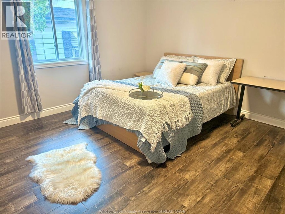 363 CURRY AVENUE Unit# ROOM 2 Windsor, Ontario 4