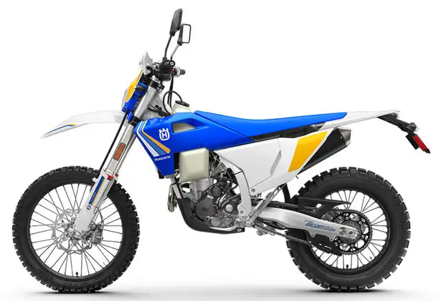 2025 Husqvarna FE 350s Heritage in Dirt Bikes & Motocross in Ottawa - Image 4