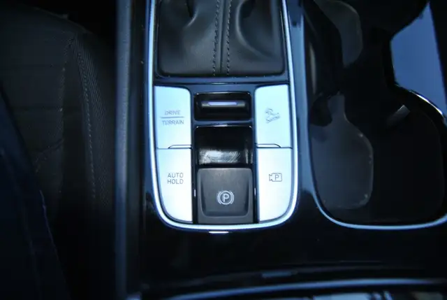 2022 Hyundai Santa Cruz Preferred AWD , Carplay , Heated Seats in Cars & Trucks in Gatineau - Image 21