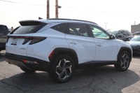 NO ACCIDENT WELL MAINTAINED Luxury Redefined: HYUNDAI TUCSON HYBRID AWD. This SUV Redefines Driving... (image 6)