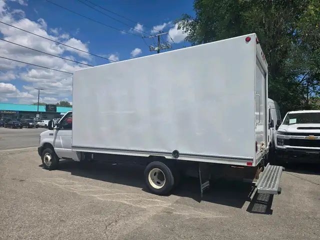 2024 Ford E-450547056910504437762