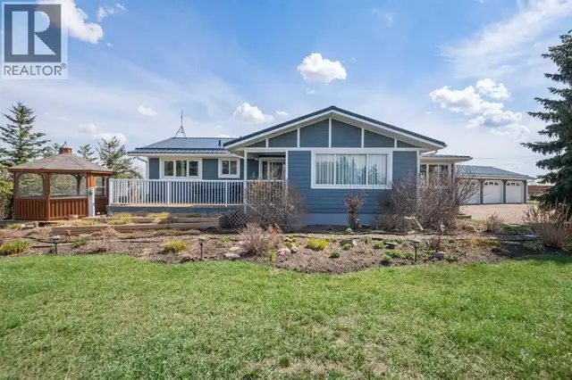 274048 Rge Rd 261 Rural Rocky View County, Alberta in Houses for Sale in Calgary - Image 4