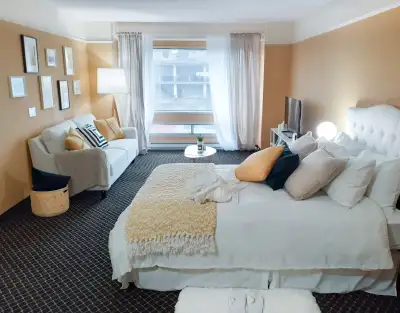 Appartement 2 ½ à louer centre-ville de Montréal - repas inclus