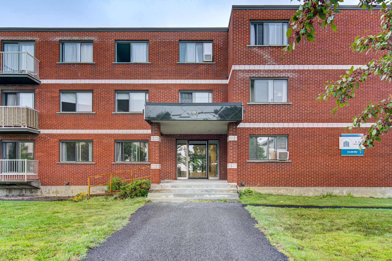 1090 boul. de Montarville — photo 2