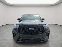 PANORAMIC ROOF, LED HEADLIGHTS, TOW HITCH, POWER LIFTGATE, NAVIGATION SYSTEM Prepare to be impressed... (image 1)