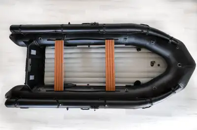 STRYKER 420 PRO JET TUNNEL WITH 1.8M TUBES WITH THICK STRYKER SHIELD ON THE BOTTOM BUY IT AS A REGUL...