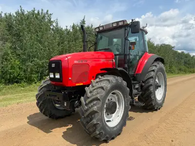 1999 Massey Ferguson 8210 MFWD -9557 hours -6.0-litre Perkins engine rated at 150 hp -18 speed 40 km...