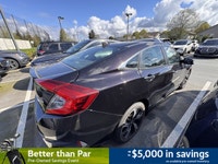 Navigate your journeys with precision and enjoy crystal-clear audio in this exceptional 2017 Honda C... (image 4)
