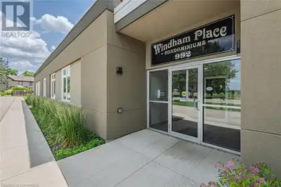 992 WINDHAM CENTRE Road Unit# 8 Windham Centre, Ontario